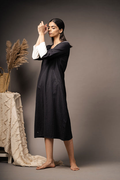 'ILLUSION' Black Handwoven Cotton Dress