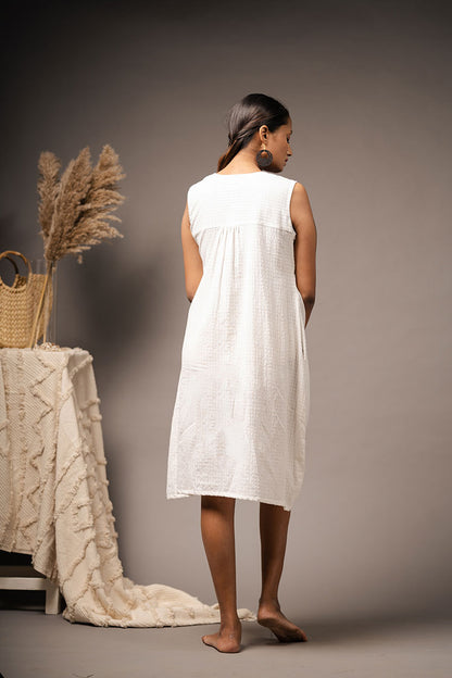 'HIDDEN FLAME' White Handwoven Cotton Dress