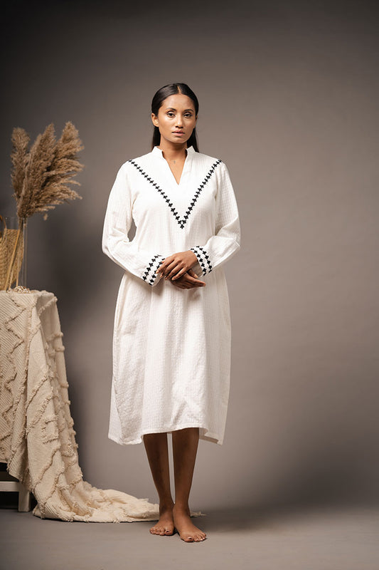 'FLIGHT OF FANCY' White Handwoven Cotton Dress